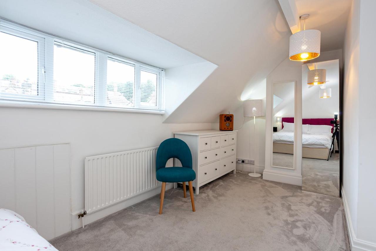 Cosy 2 Bed Apartment - Close To Leeds Centre Εξωτερικό φωτογραφία