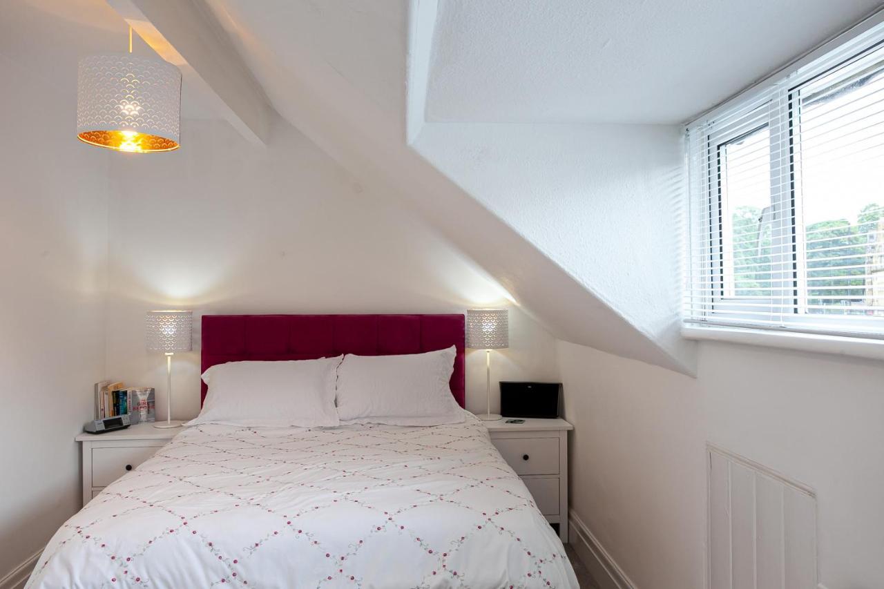 Cosy 2 Bed Apartment - Close To Leeds Centre Εξωτερικό φωτογραφία