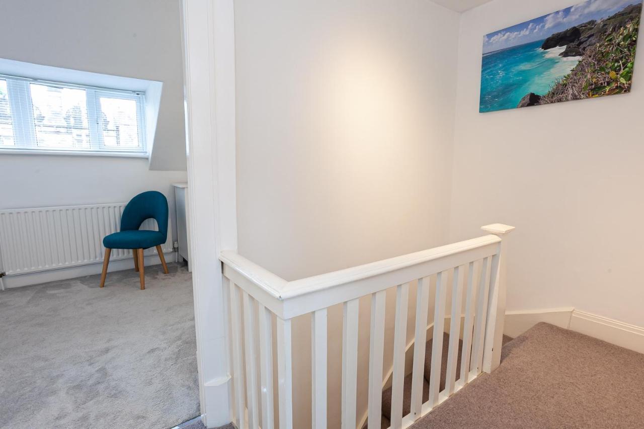 Cosy 2 Bed Apartment - Close To Leeds Centre Εξωτερικό φωτογραφία