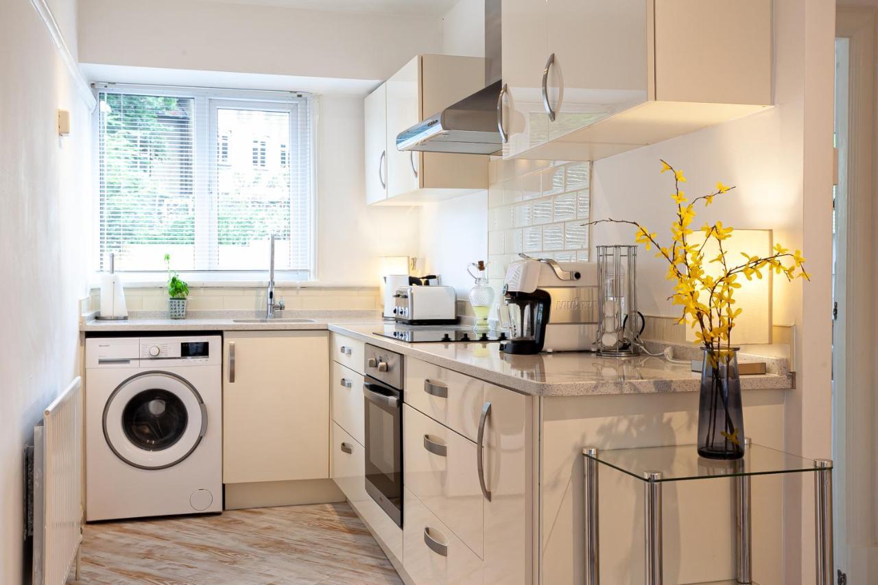 Cosy 2 Bed Apartment - Close To Leeds Centre Εξωτερικό φωτογραφία